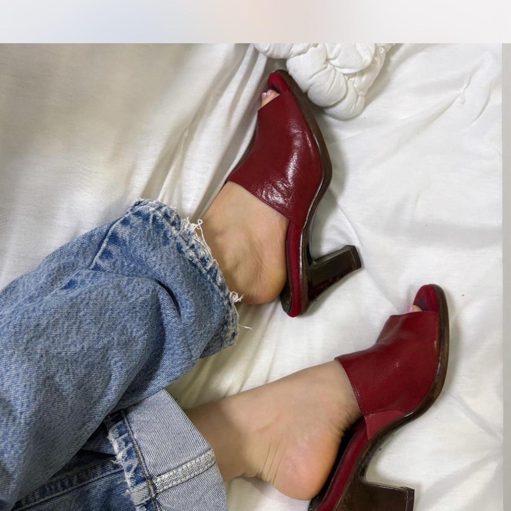 Red leather chunky heel mules